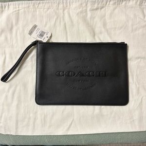 NWT Authentic Coach Hudson Zippered clutch